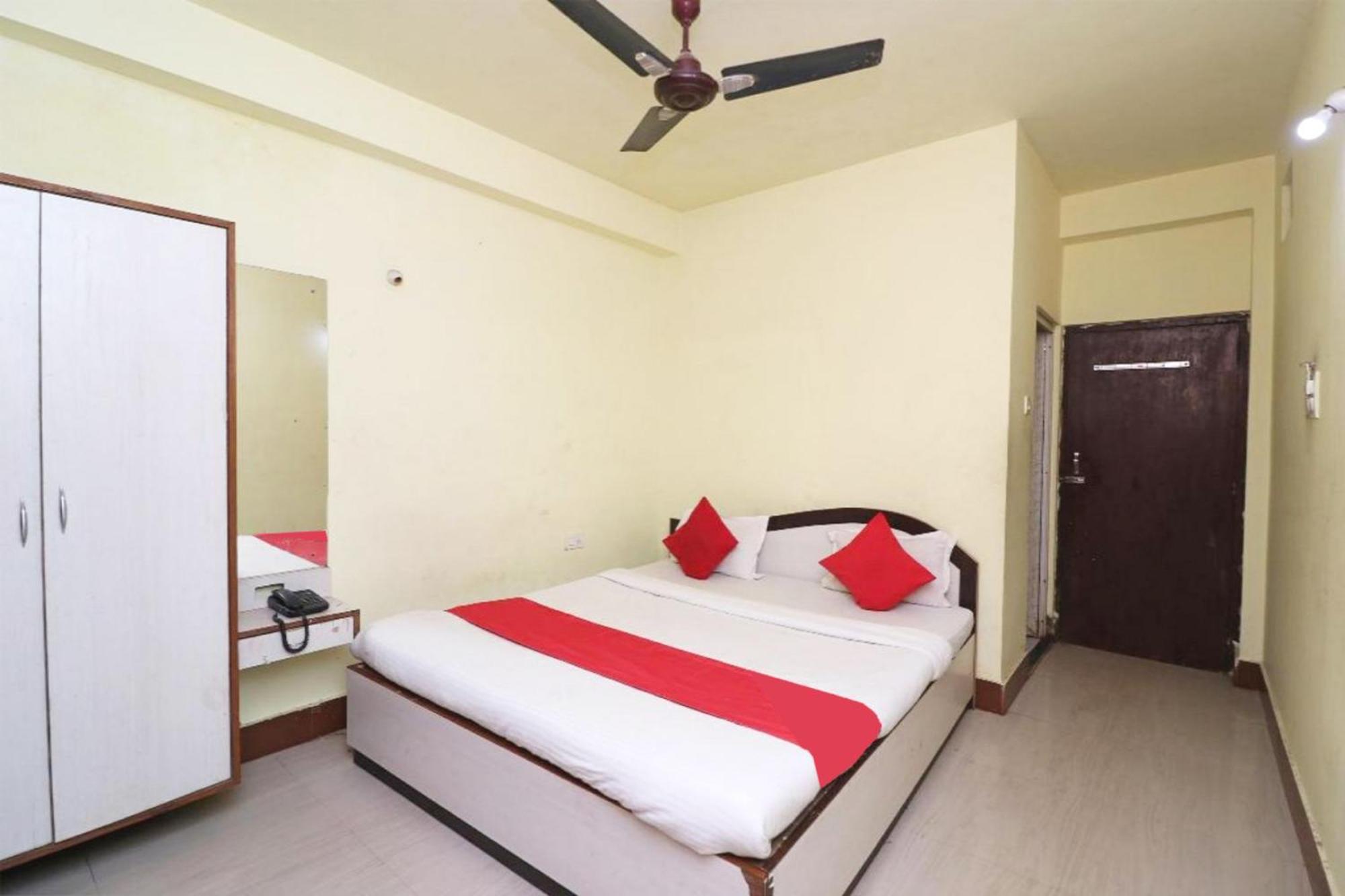 Hotel Shree Bhumi Puri - Near Sea Beach-Excellent Customer Choice-Best Seller By Morservices ภายนอก รูปภาพ